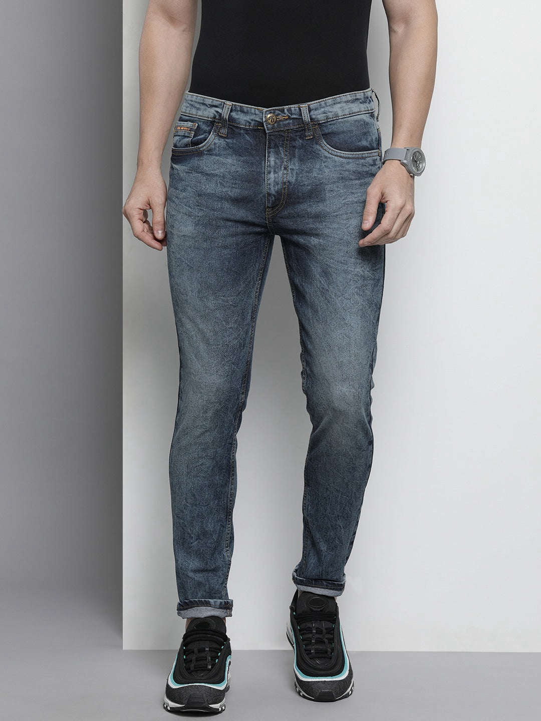 Shop Men Slim Fit Jeans Online.