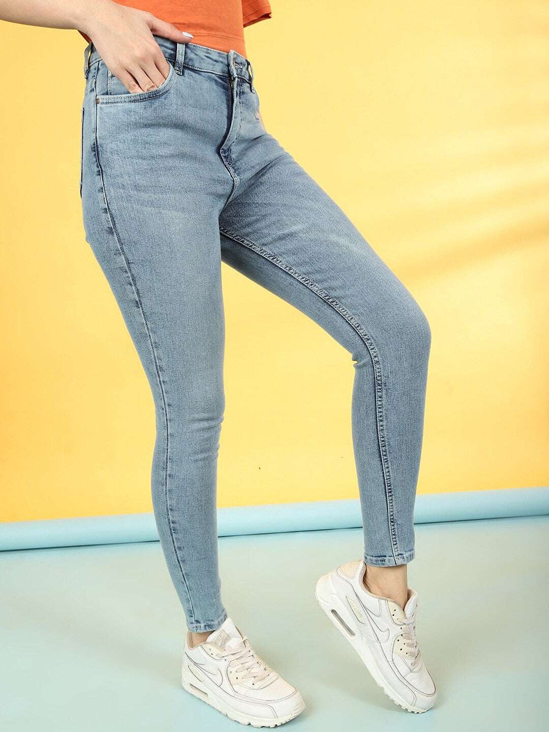 Shop Women Printed Slim-Fit High-Rise Jeans Online.