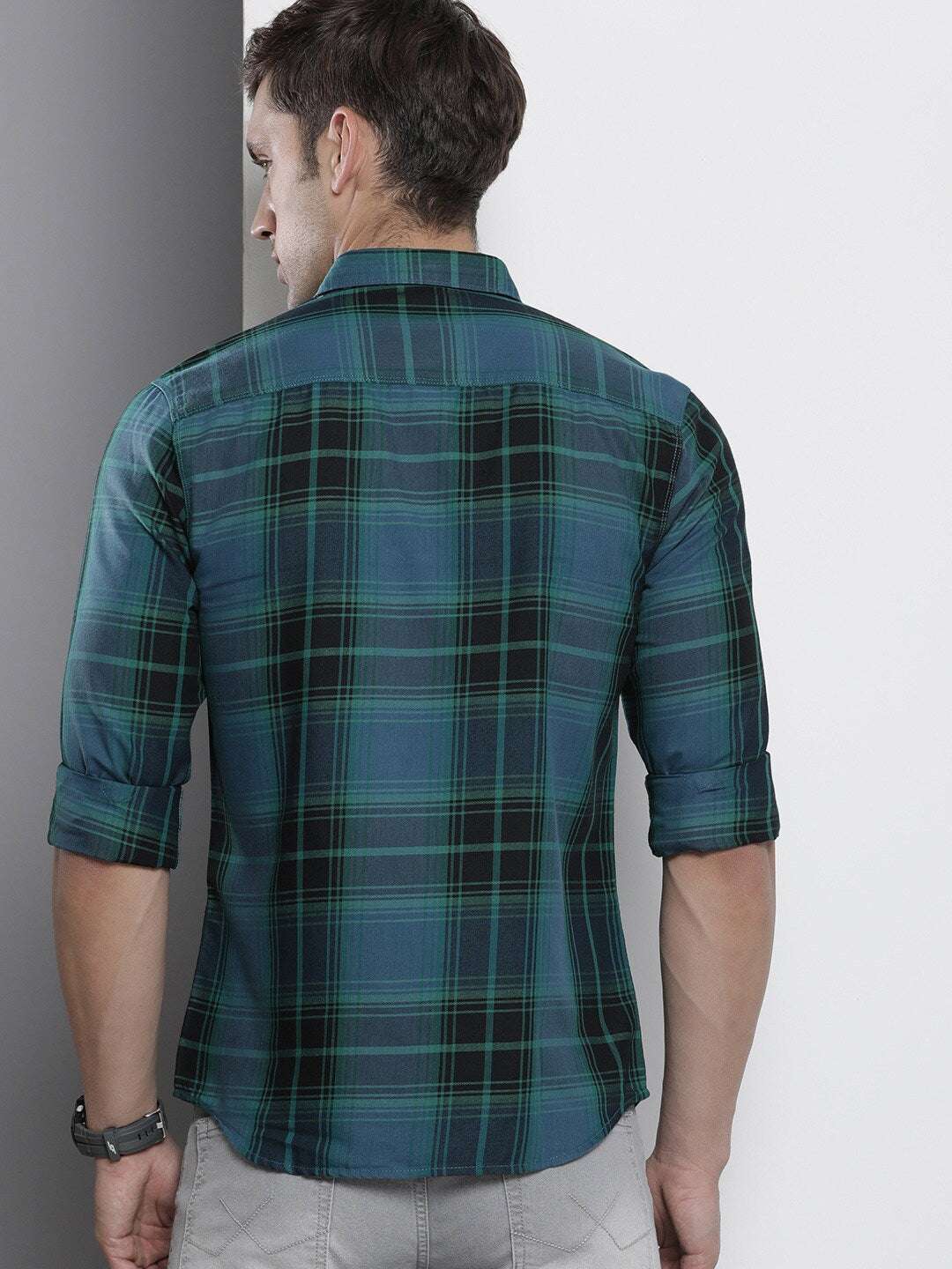 Shop Men Checked Shirt Online.