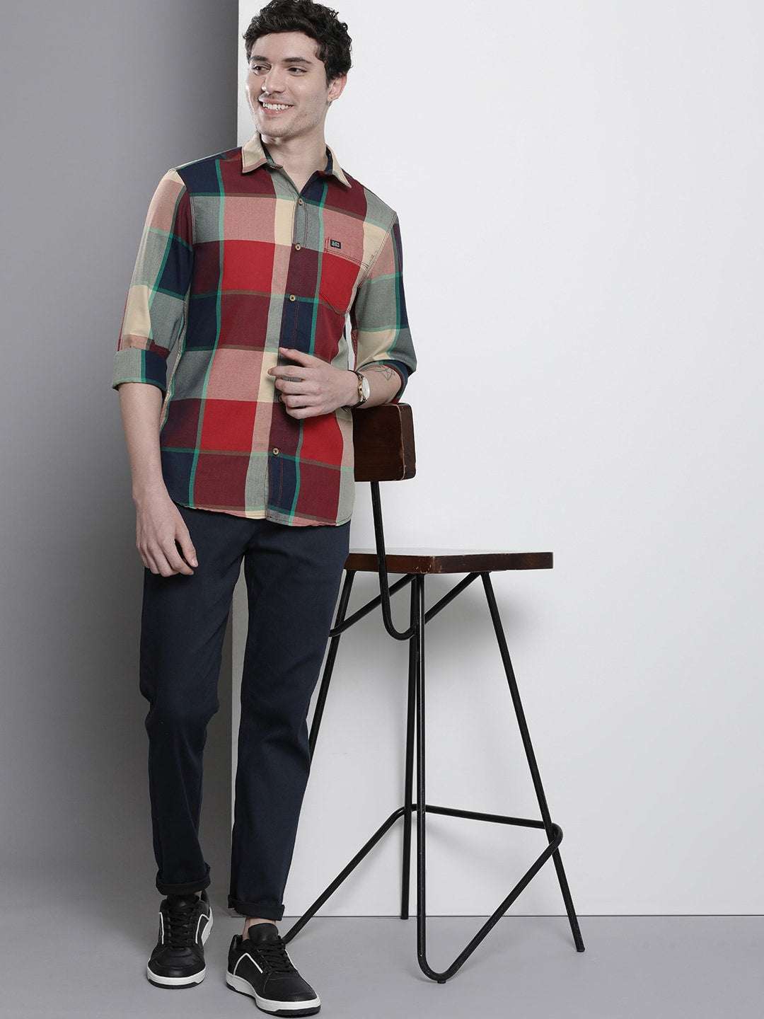 Shop Men Checked Shirt Online.