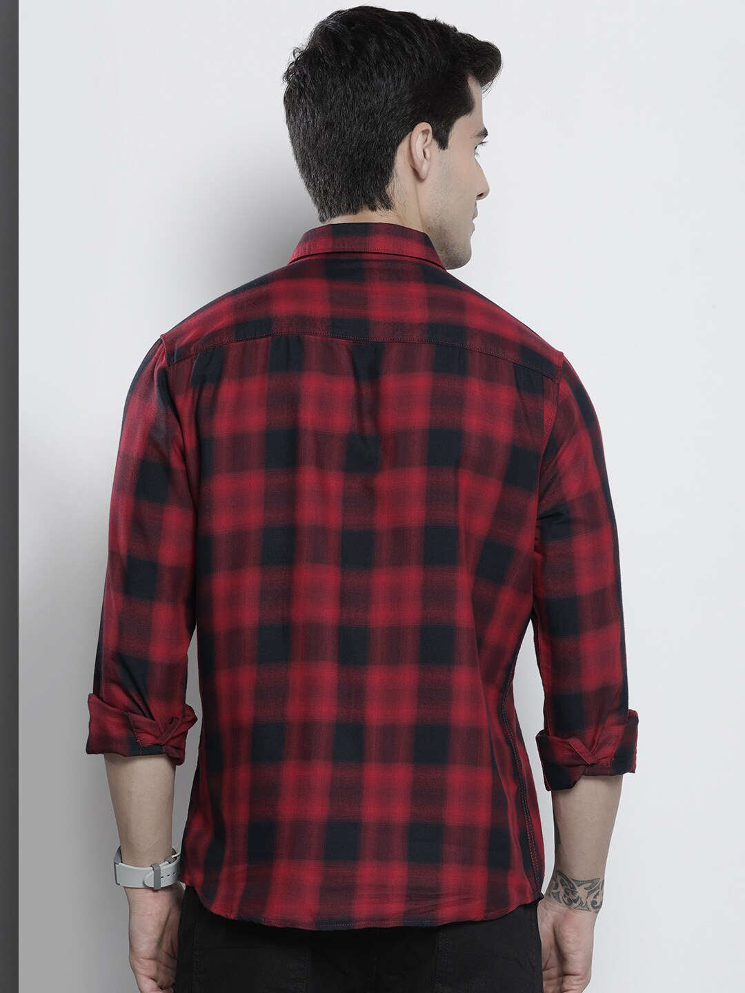 Shop Men Checked Shirt Online.