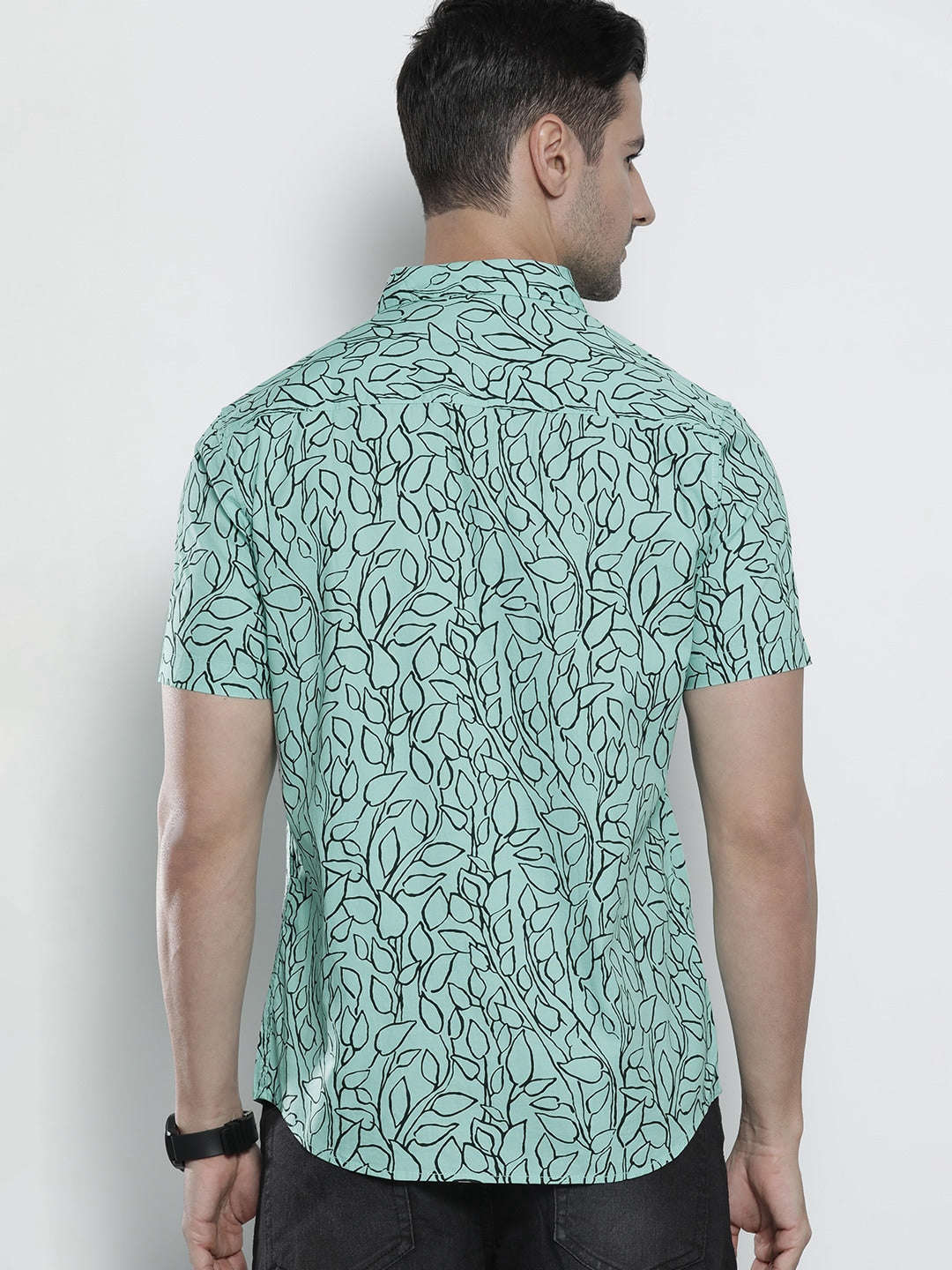 Shop Men Abstract Printed Shirt Online.