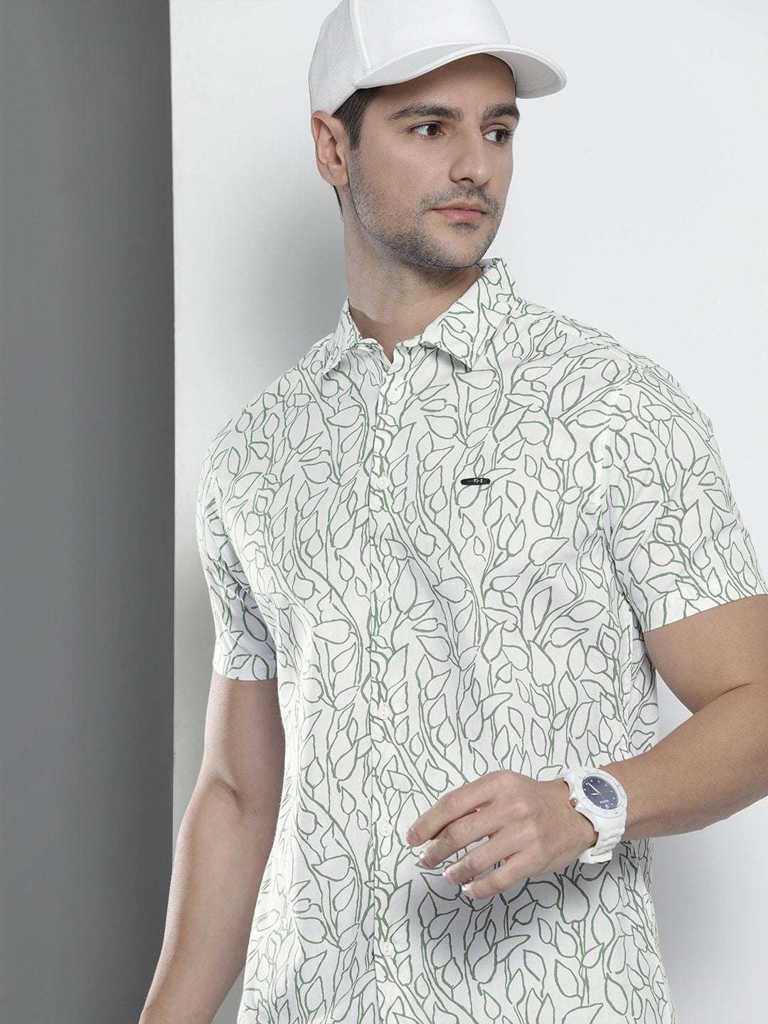 Men Abstract Printed Shirt