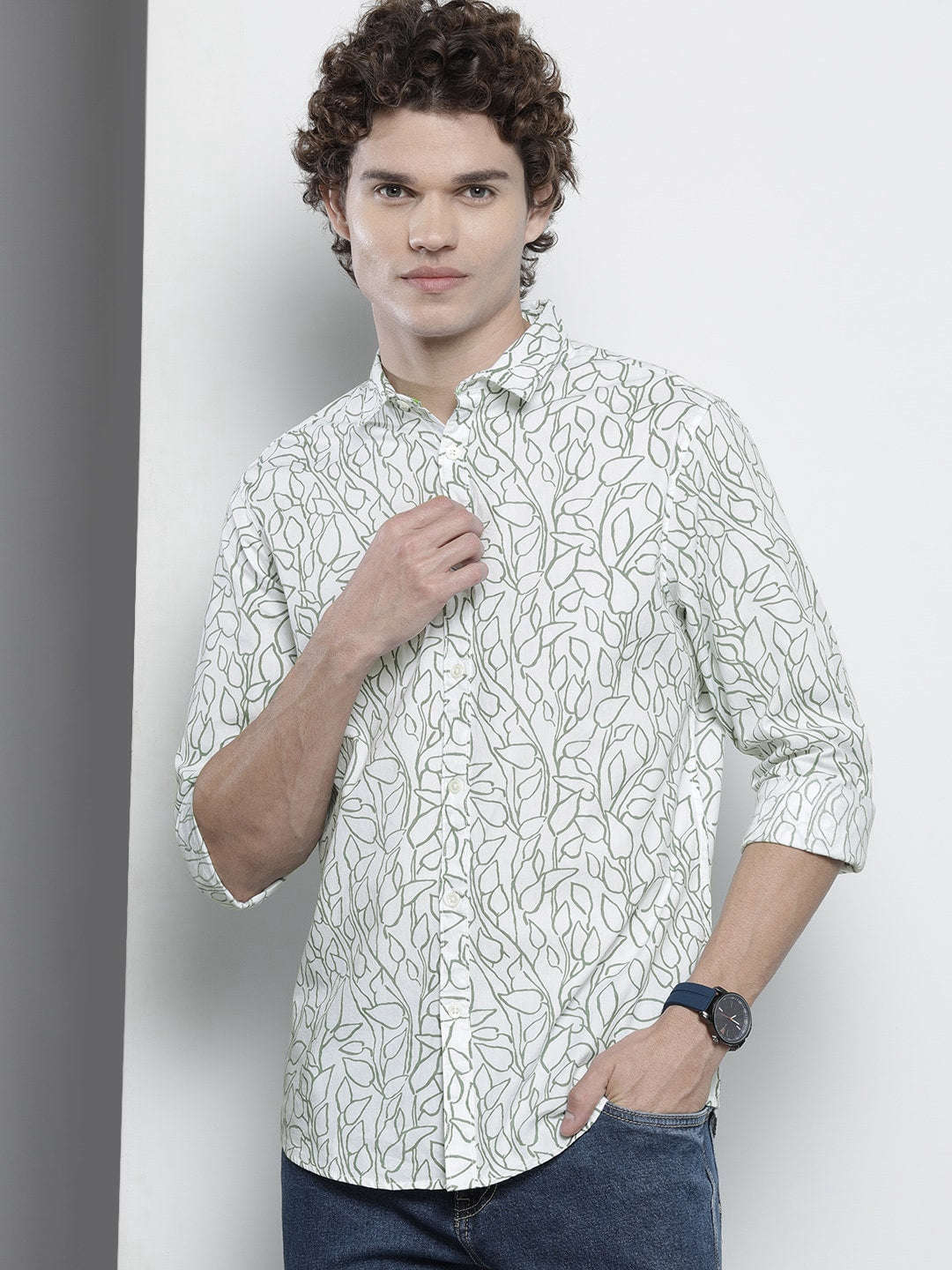 Shop Men Abstract Printed Shirt Online.