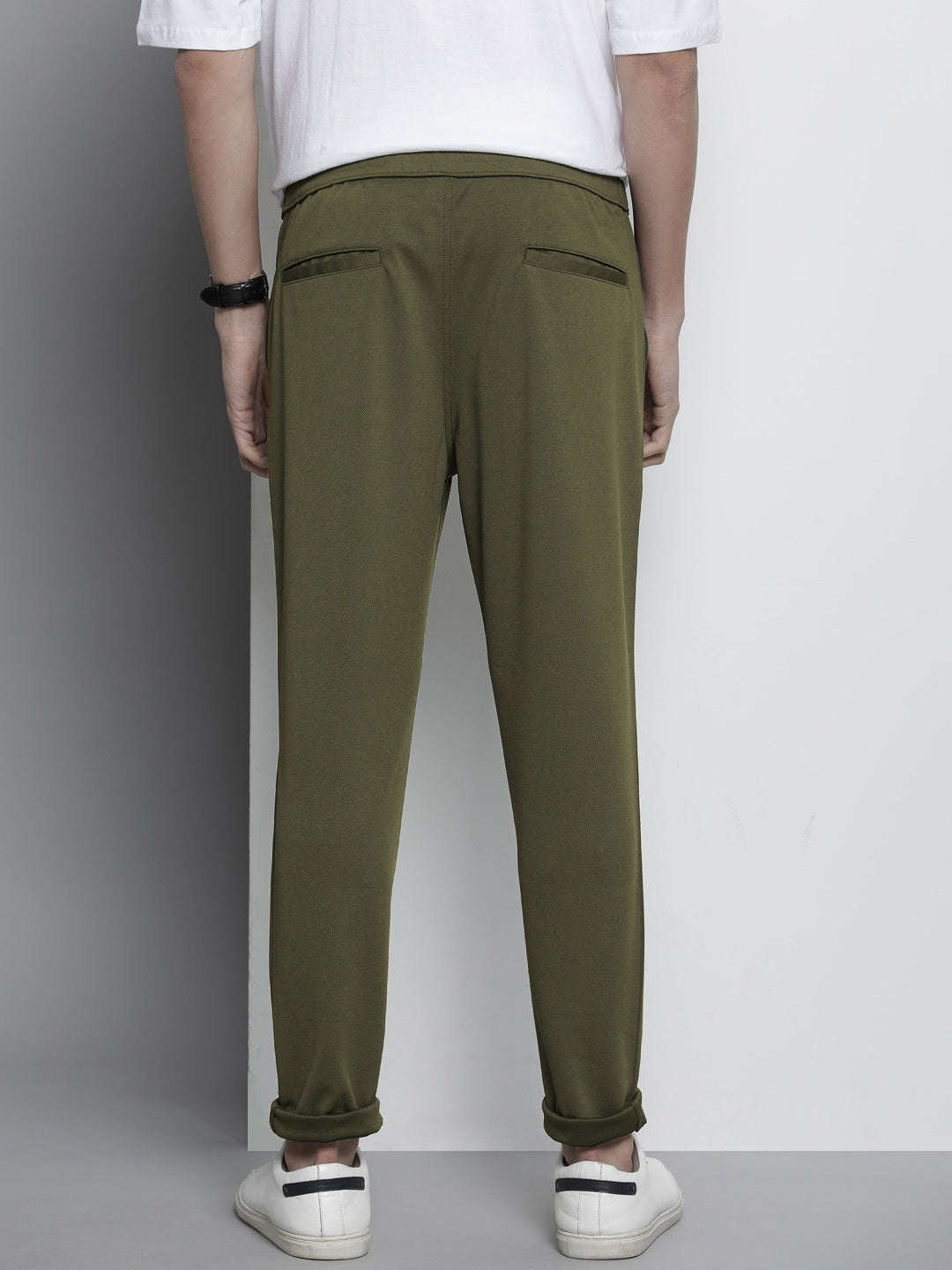 Shop Men Knitted Jogger Trouser Online.