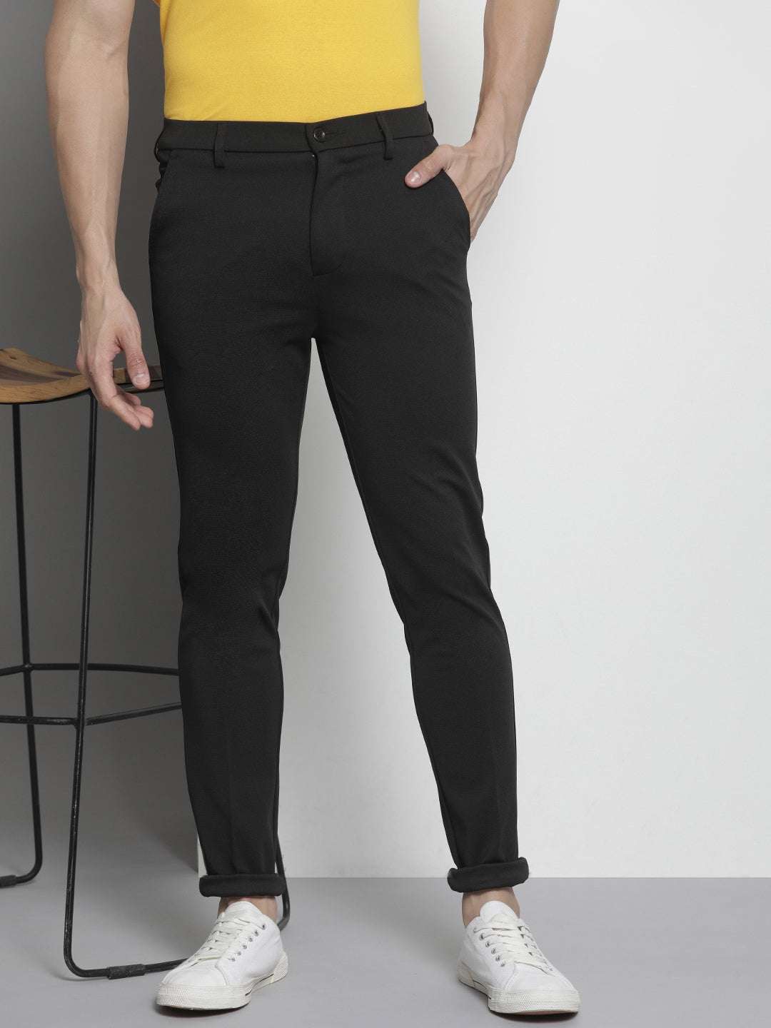 Shop Men Matty Knitted Trouser Online.