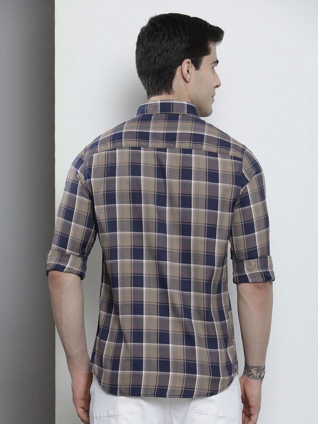 Shop Men Checked Shirt Online.