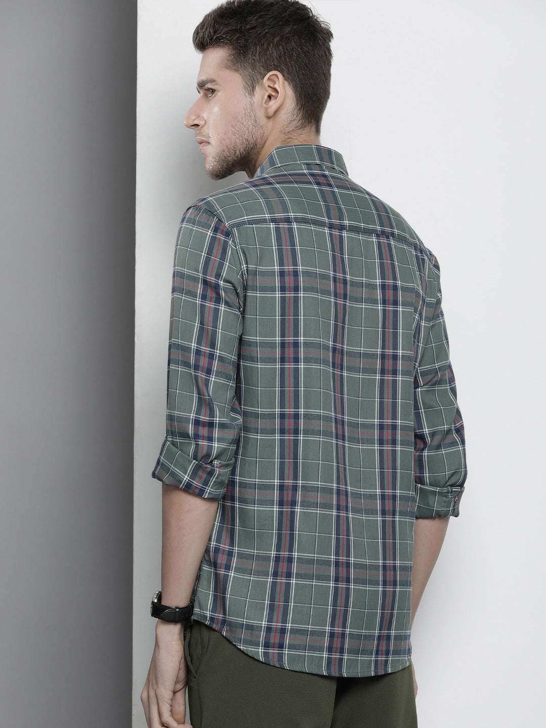 Shop Men Checked Shirt Online.