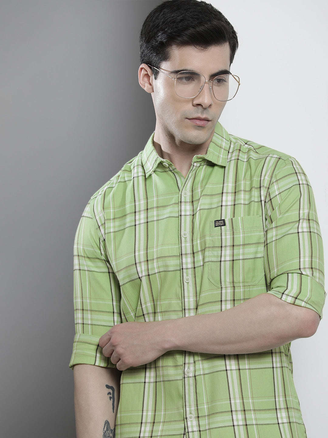 Shop Men Checked Shirt Online.