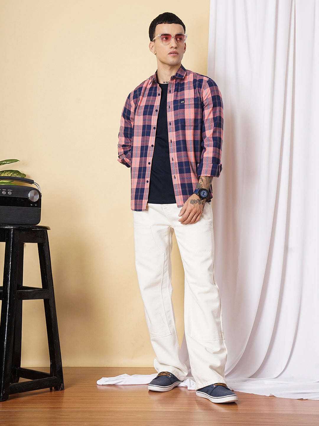 Shop Men Checked Shirt Online.