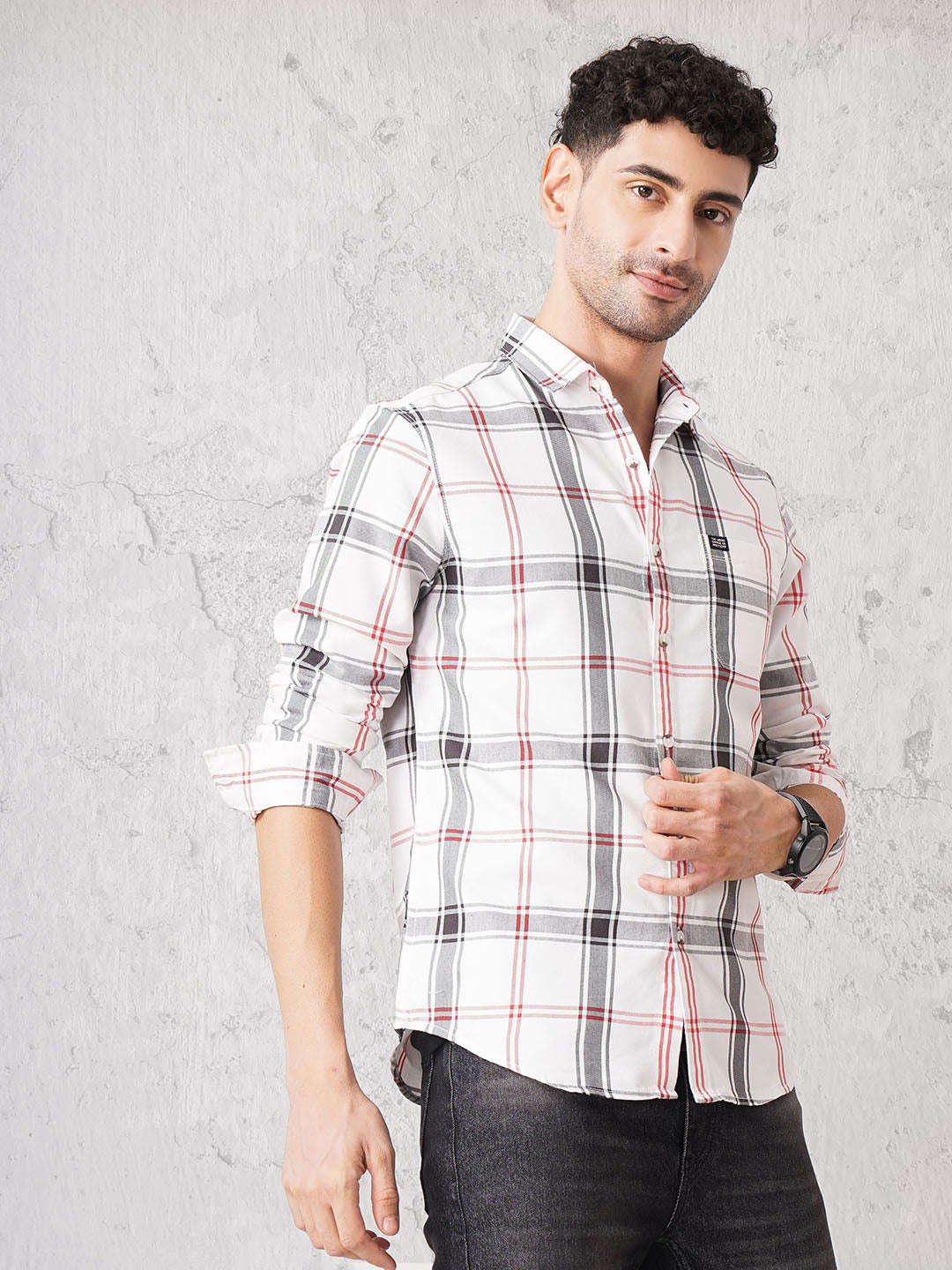 Shop Men Checked Shirt Online.