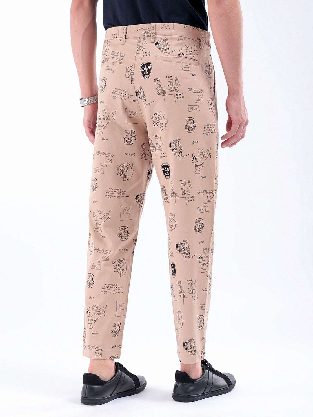 Shop Men Loose Fit Trouser Online.