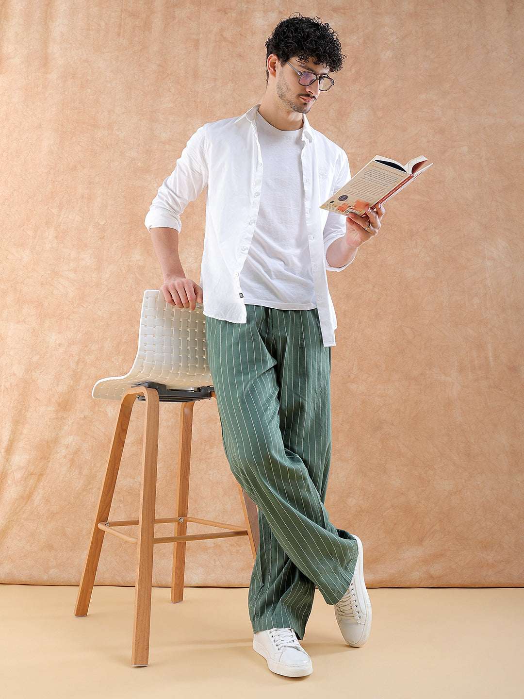 Shop Men Striped Trouser Online.