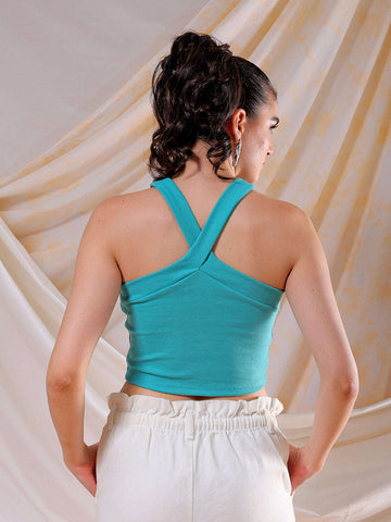 Shop Freehand Women Green Fitted Solid V-Neck Crop Top Online.