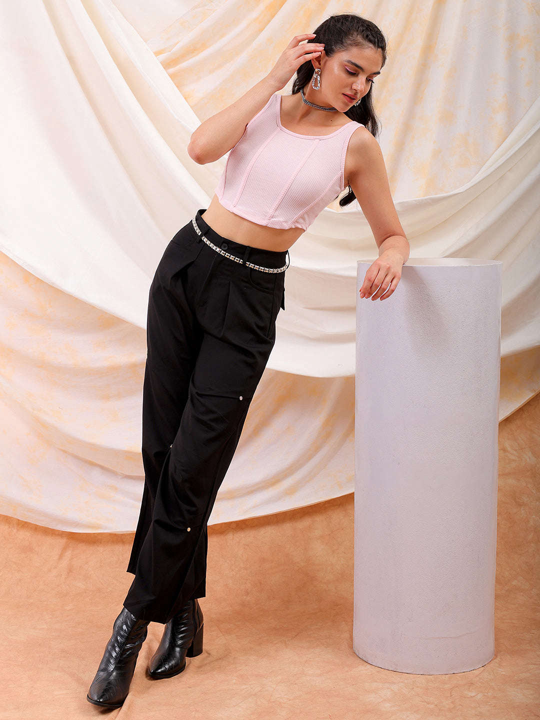 Shop Freehand Women Pink Fitted Solid Square Neck Crop Top Online.