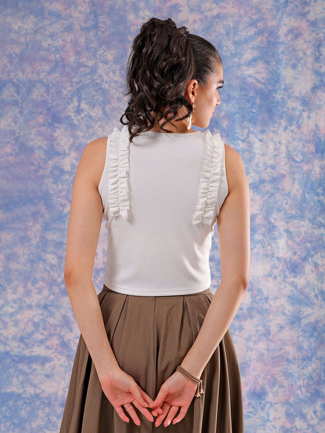 Shop Freehand Women White Fitted Textured Scoop Neck Ruffle Top Online.