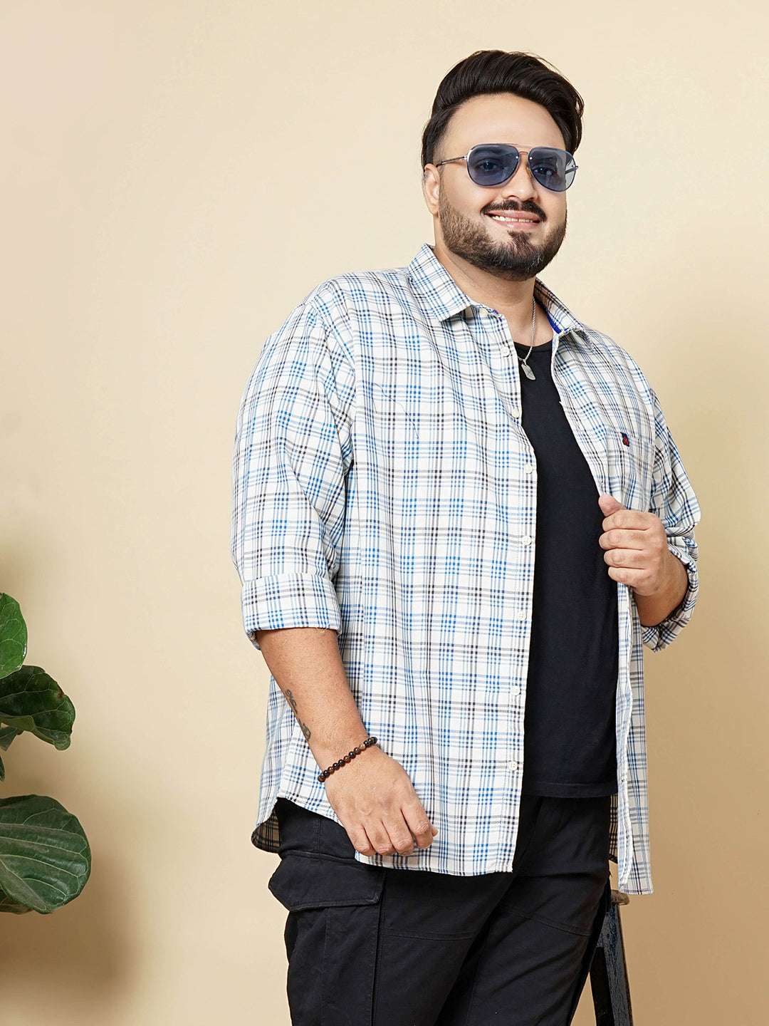 Shop Hardsoda Men Blue Plus Size Checked Casual Shirt Online.