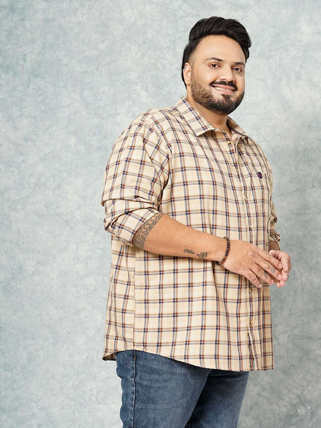 Shop Hardsoda Men Cream Plus Size Checked Casual Shirt Online.