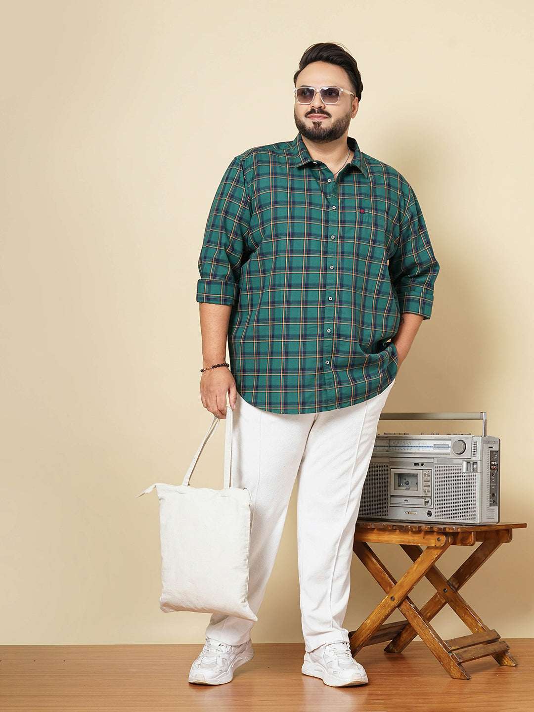 Shop Hardsoda Men Green Plus Size Checked Casual Shirt Online.