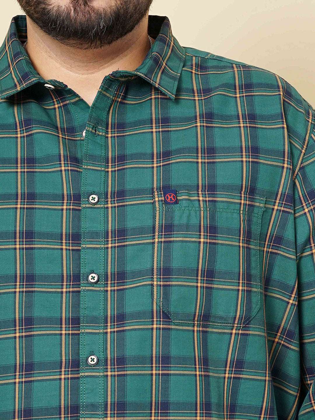 Shop Hardsoda Men Green Plus Size Checked Casual Shirt Online.