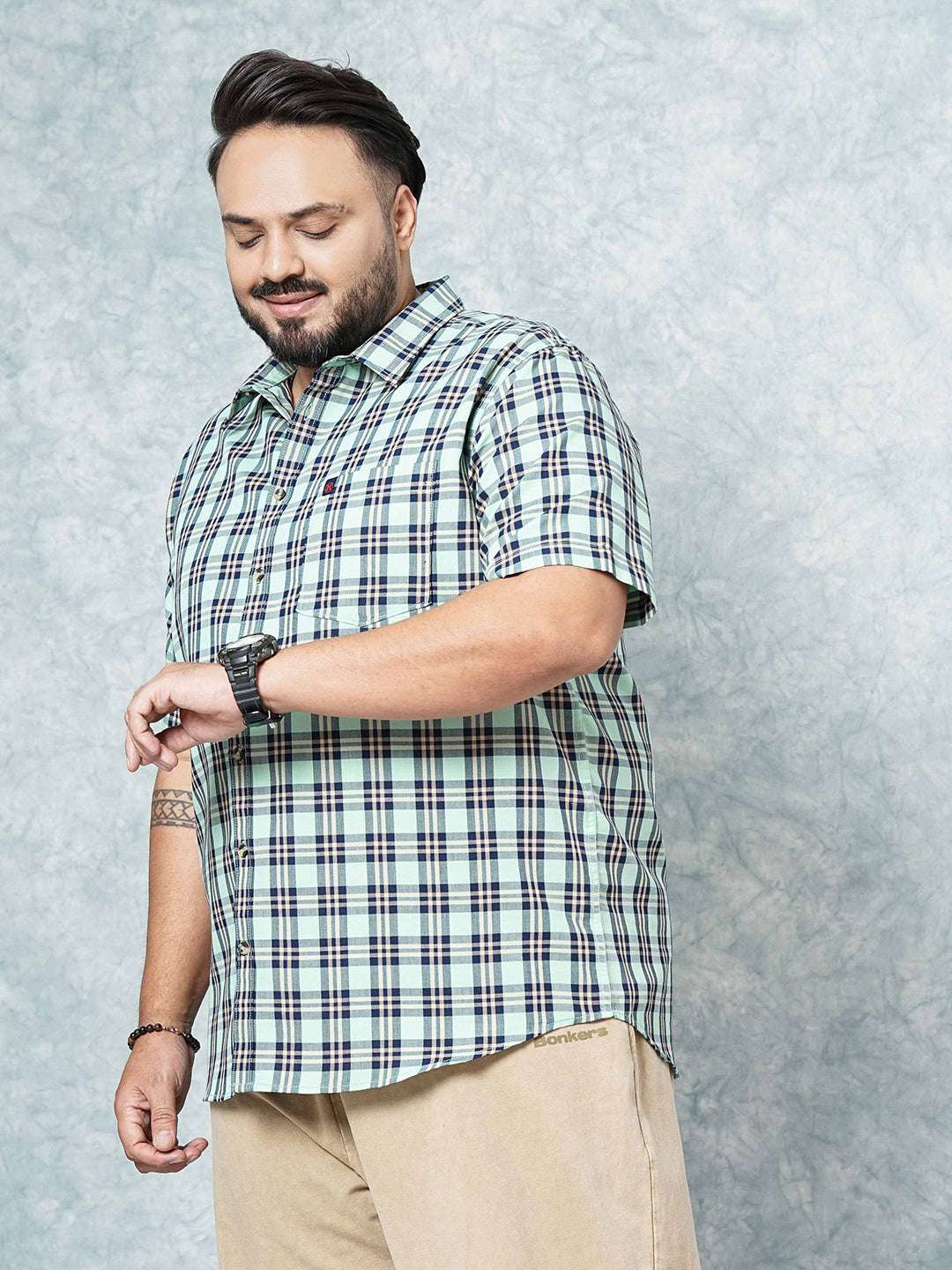 Shop Hardsoda Men Green Plus Size Checked Casual Shirt Online.