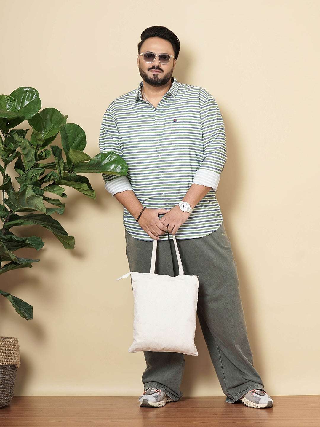 Shop Hardsoda Men Green Plus Size Horizontal Stripes Casual Shirt Online.