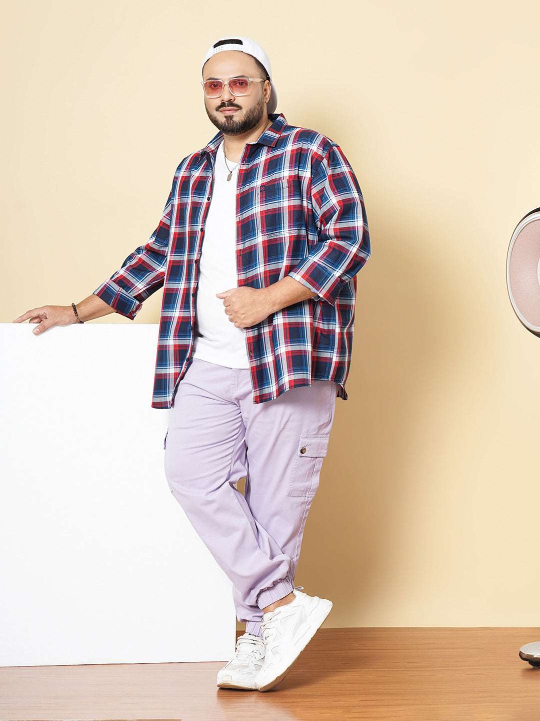 Shop Hardsoda Men Navy Plus Size Checked Casual Shirt Online.