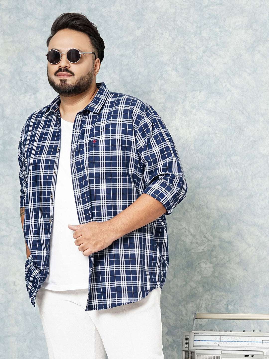 Shop Hardsoda Men Navy Plus Size Checked Casual Shirt Online.