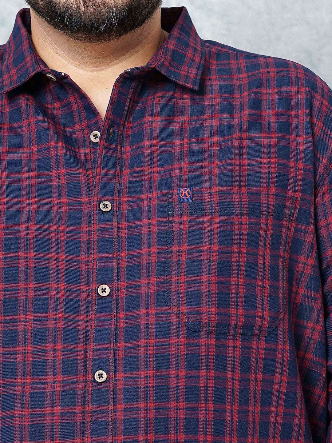 Shop Hardsoda Men Navy Plus Size Checked Casual Shirt Online.