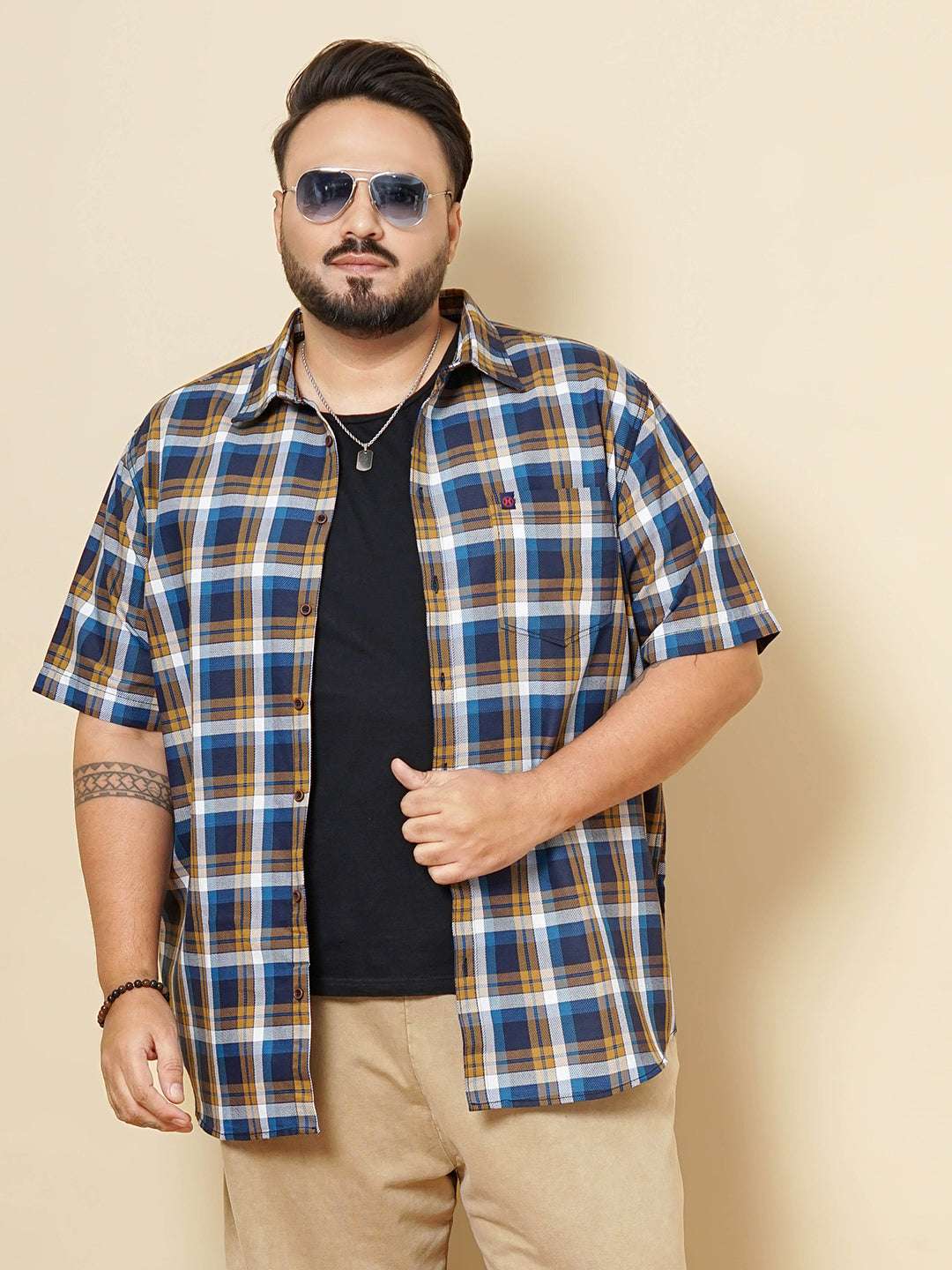 Shop Hardsoda Men Navy Plus Size Checked Casual Shirt Online.