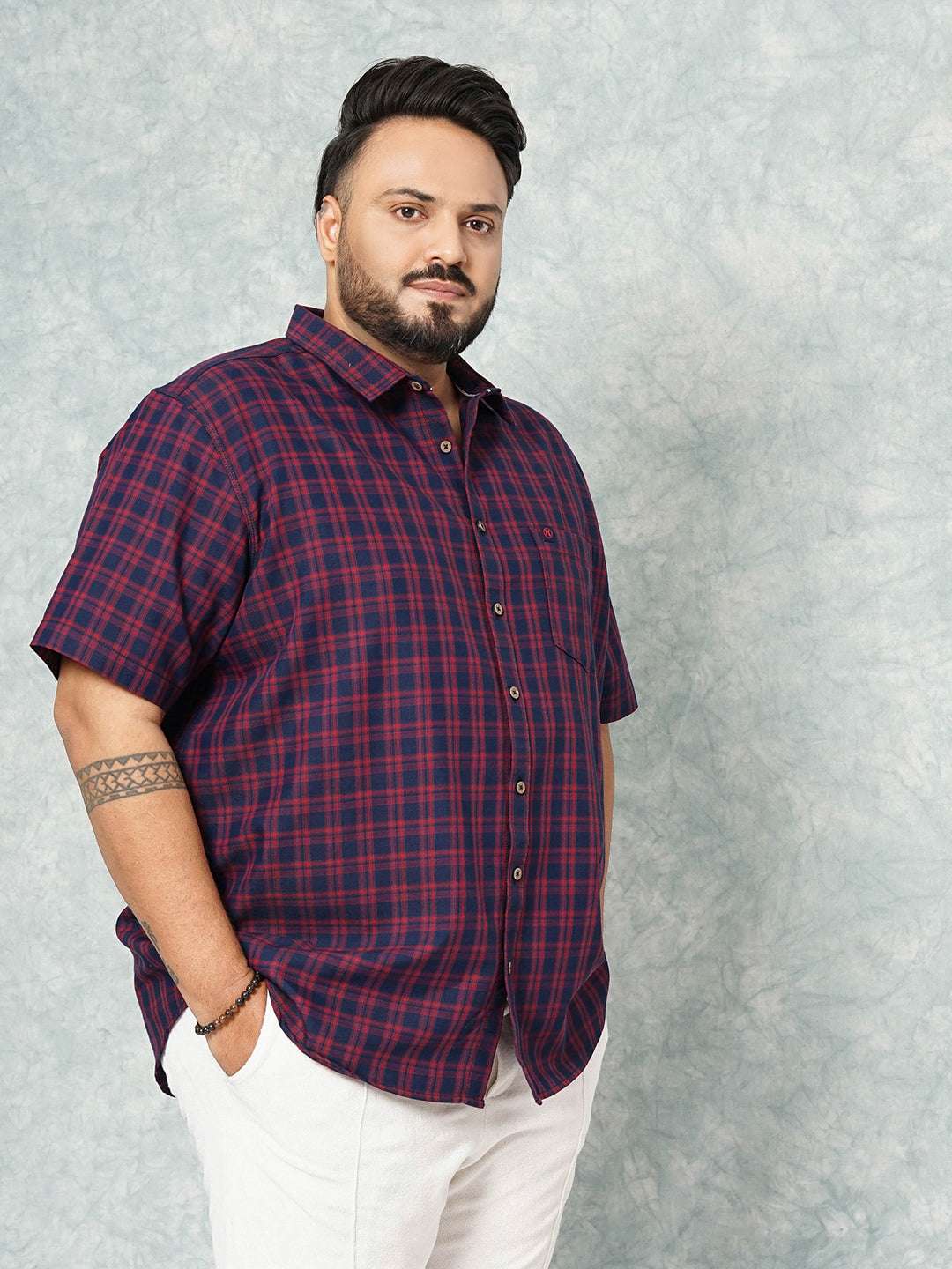 Shop Hardsoda Men Navy Plus Size Checked Casual Shirt Online.