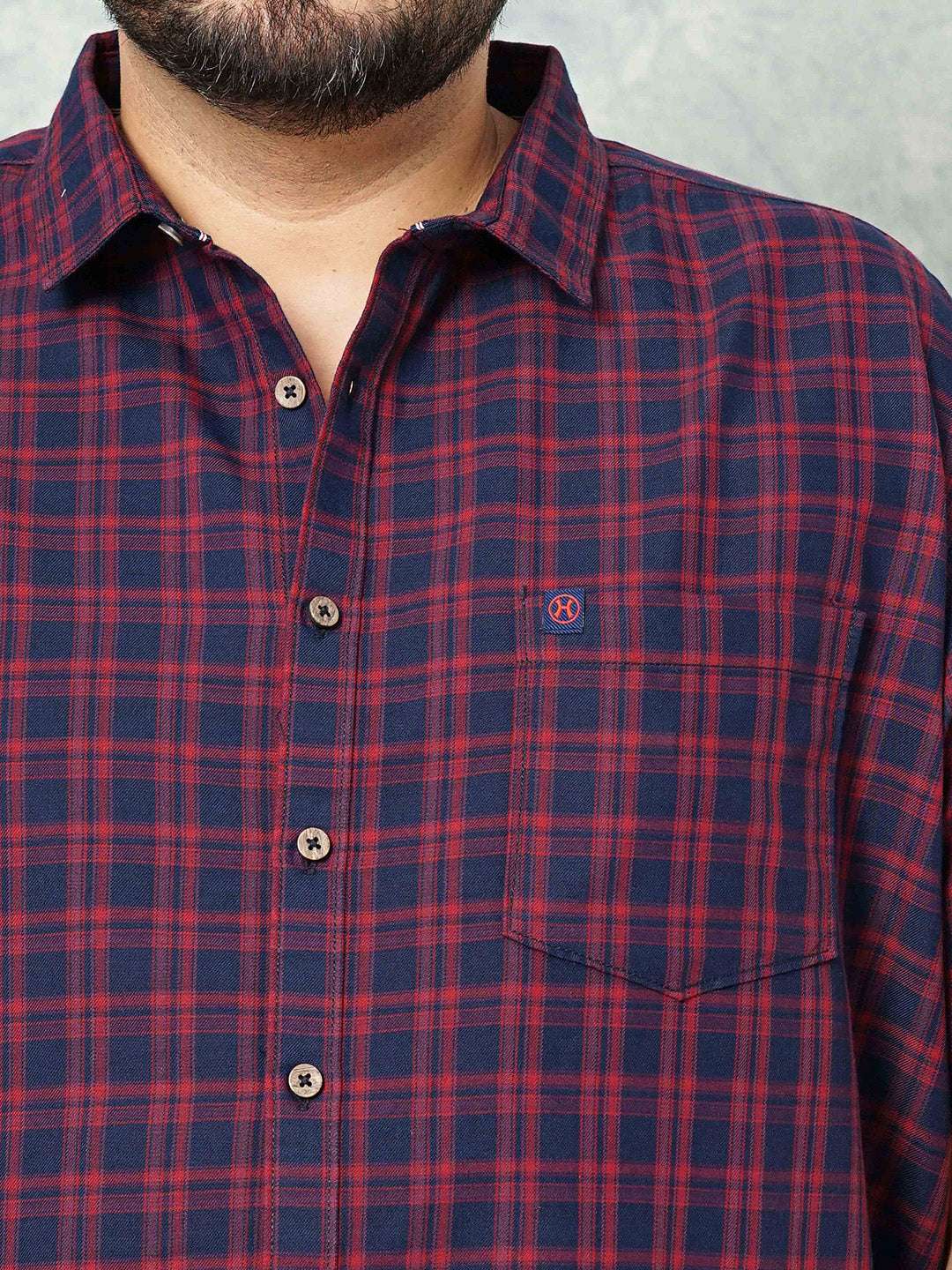 Shop Hardsoda Men Navy Plus Size Checked Casual Shirt Online.