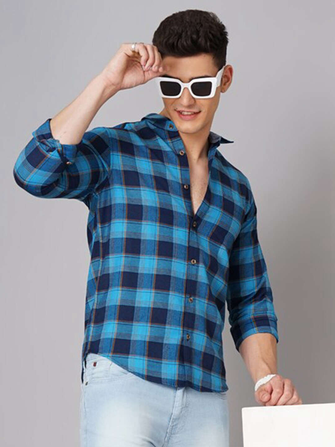 Shop Men Checked Shirt Online.