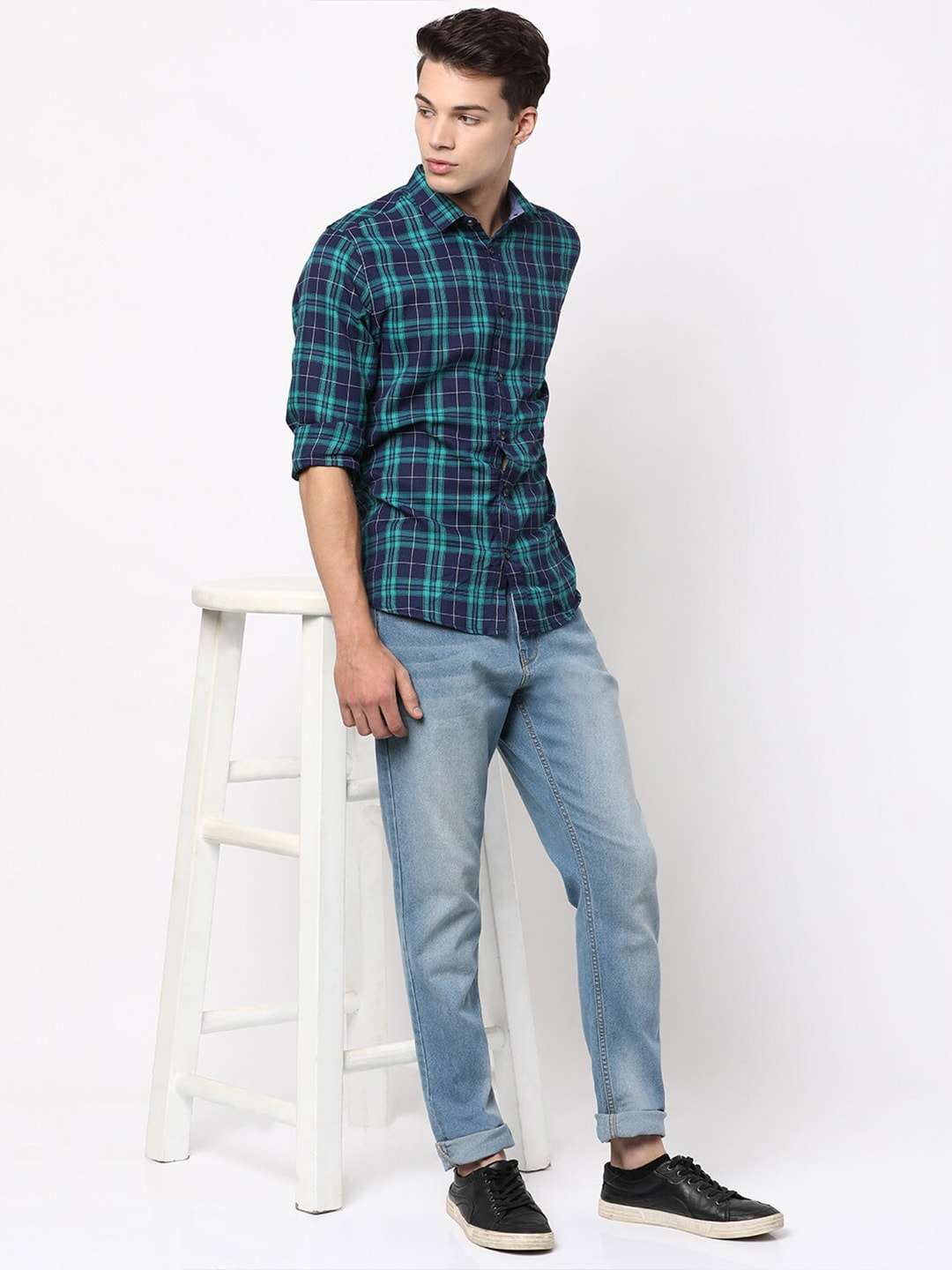 Shop Men Checked Shirt Online.