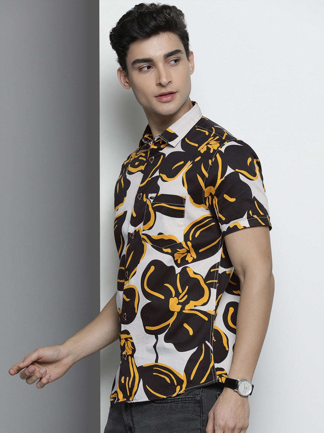 Shop Men Resort Shirt Online.