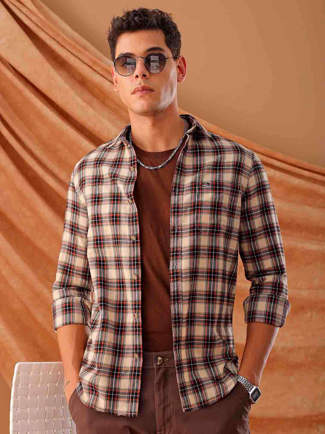 Shop Men's Checked Slim Fit Shirt Online.