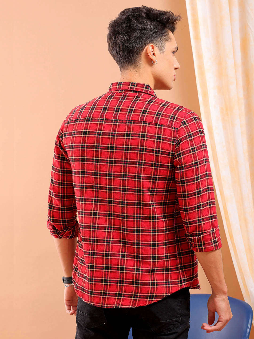 Shop Men's Checked Slim Fit Shirt Online.