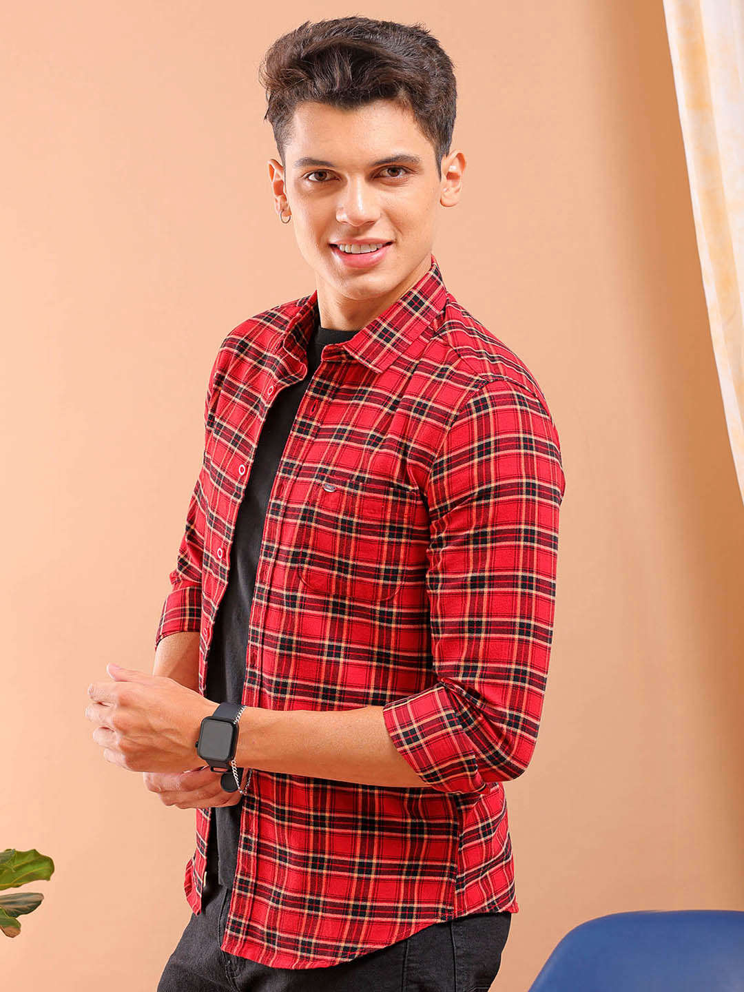 Shop Men's Checked Slim Fit Shirt Online.