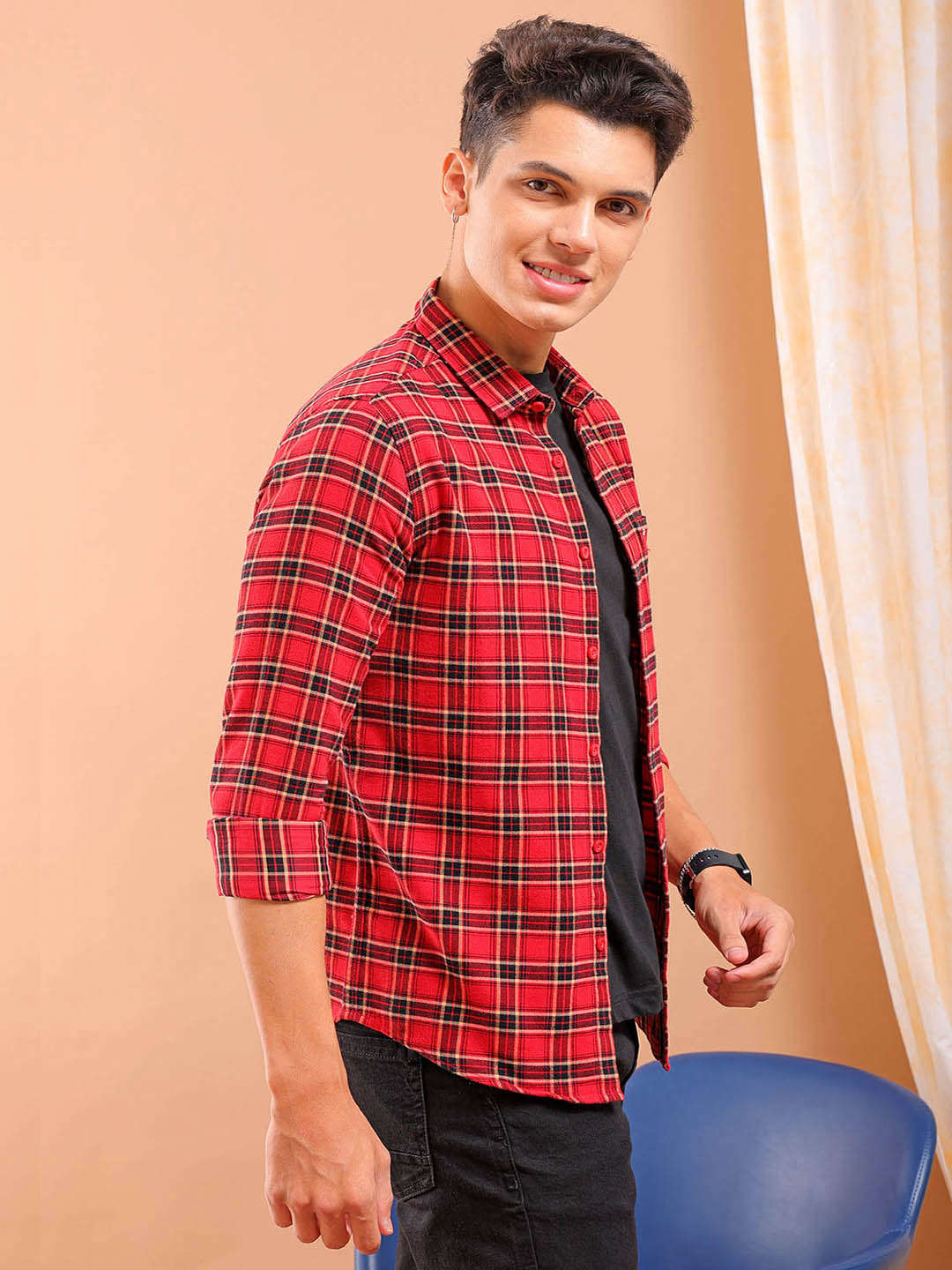 Shop Men's Checked Slim Fit Shirt Online.