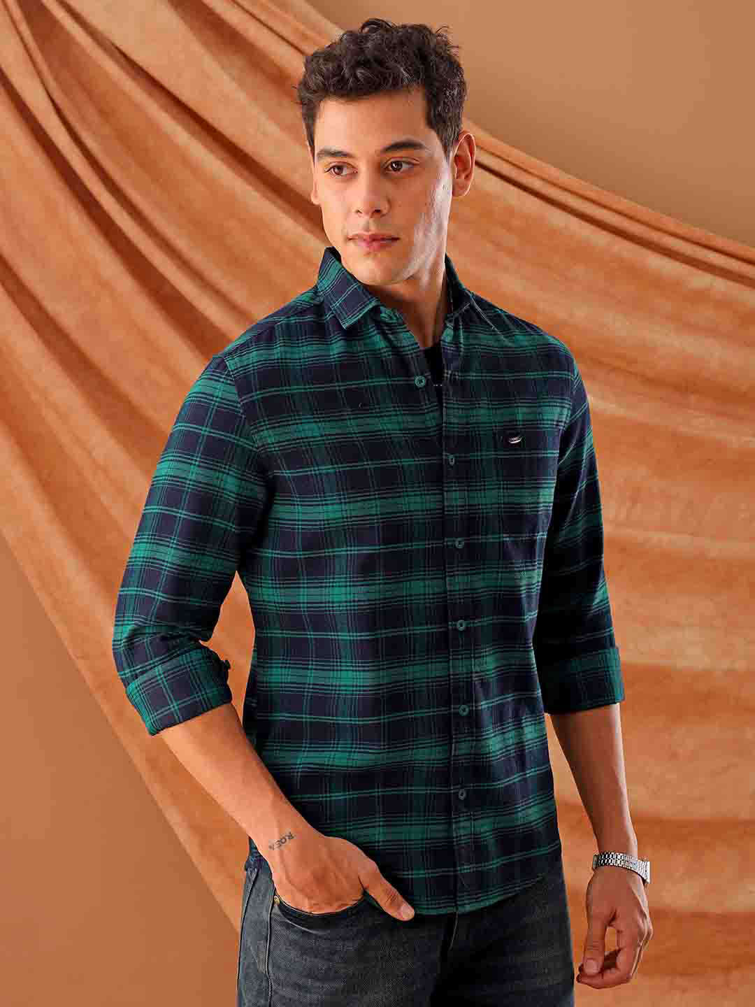 Shop Men's Checked Slim Fit Shirt Online.