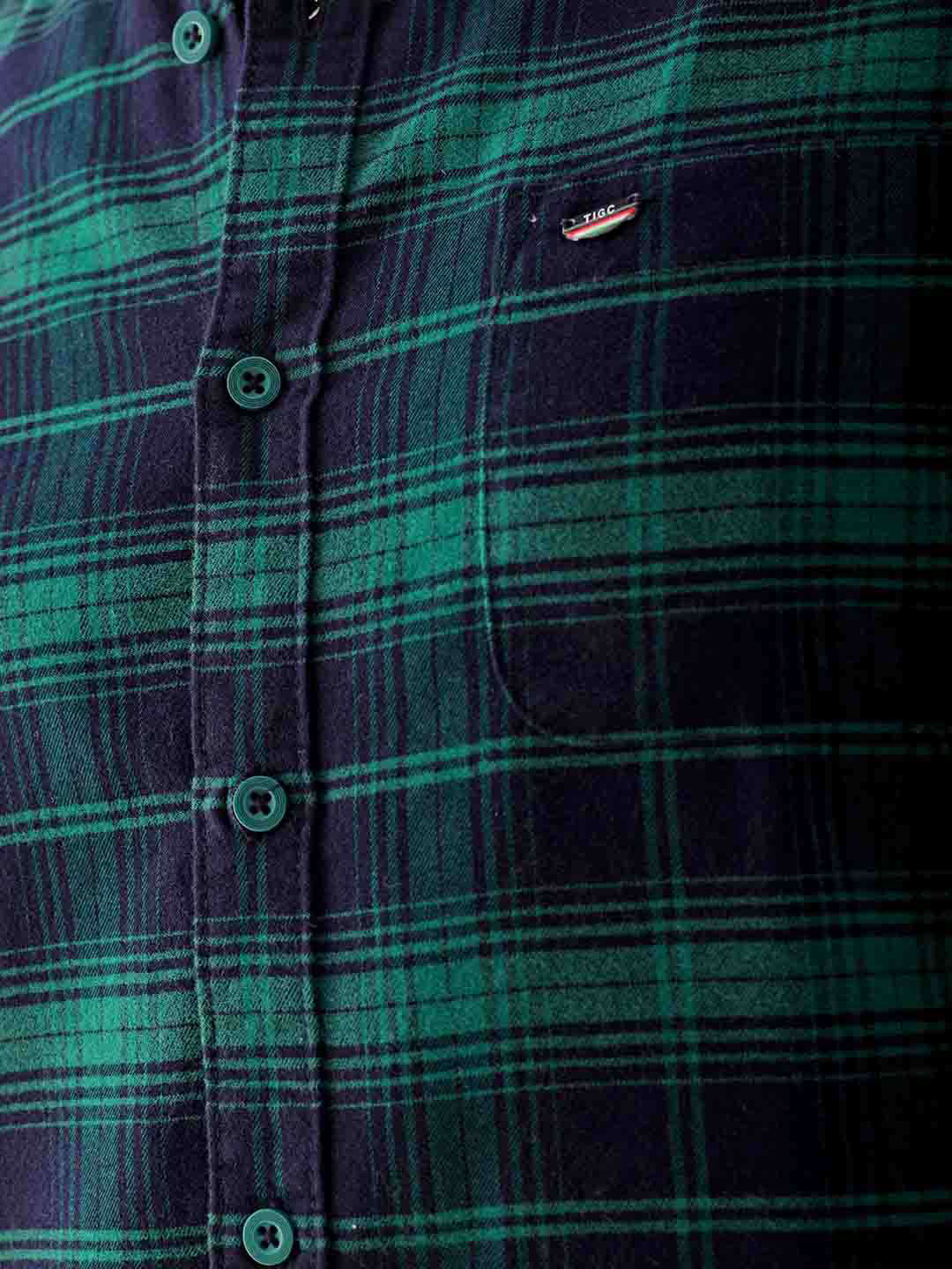 Shop Men's Checked Slim Fit Shirt Online.