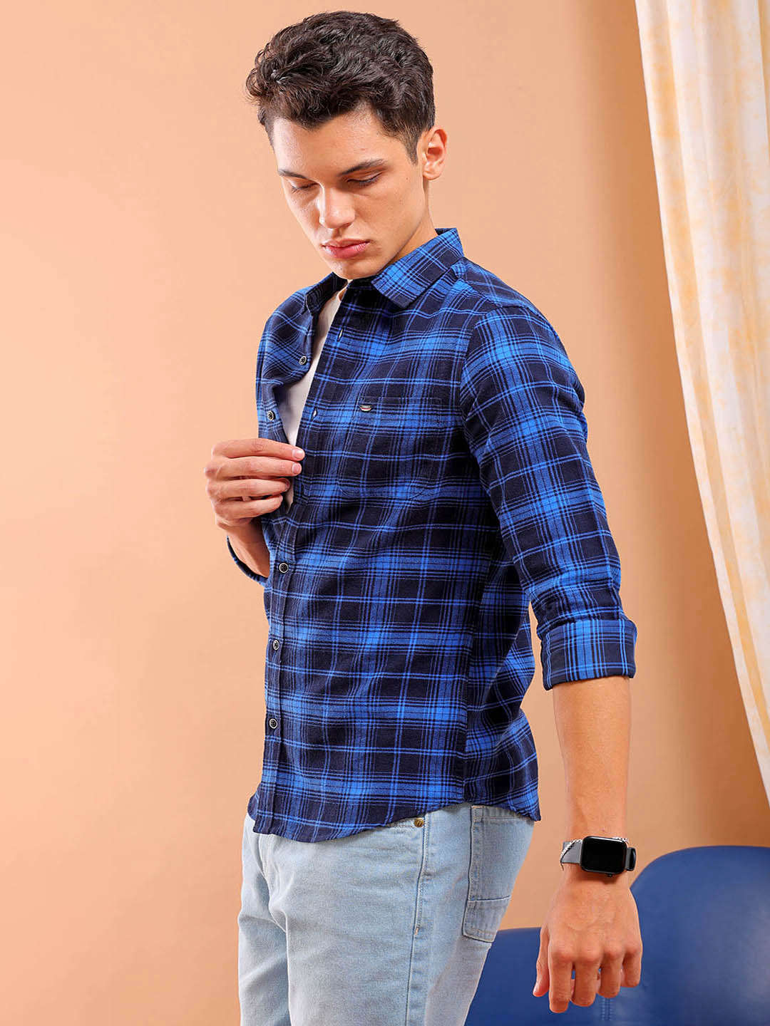 Shop Men's Checked Slim Fit Shirt Online.