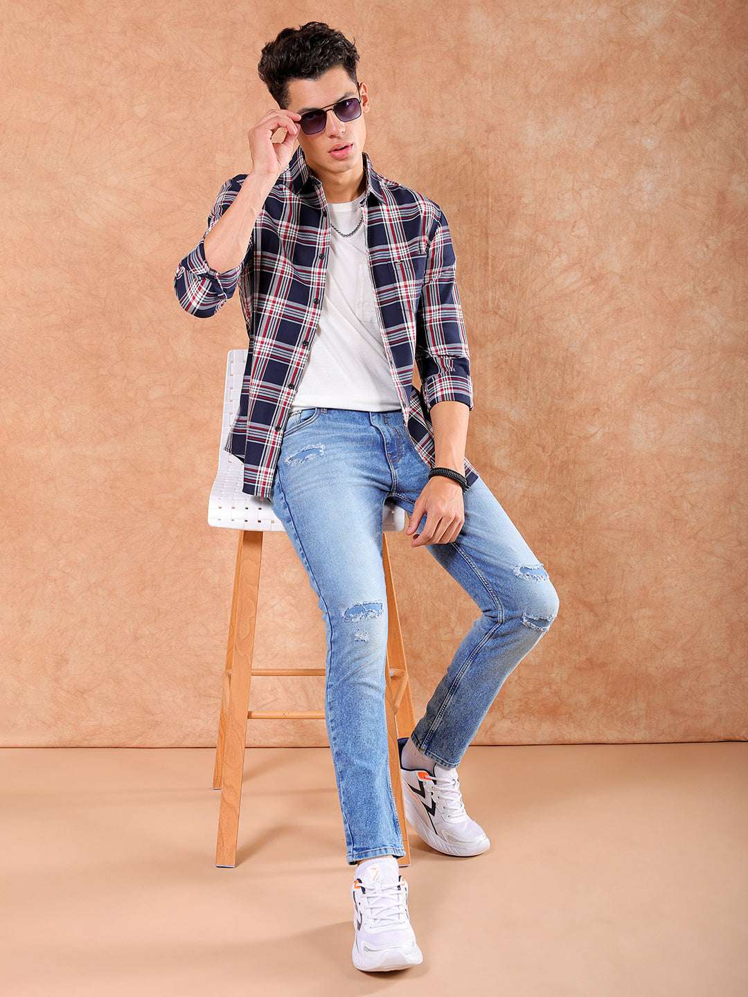 Shop Men's Checked Slim Fit Shirt Online.