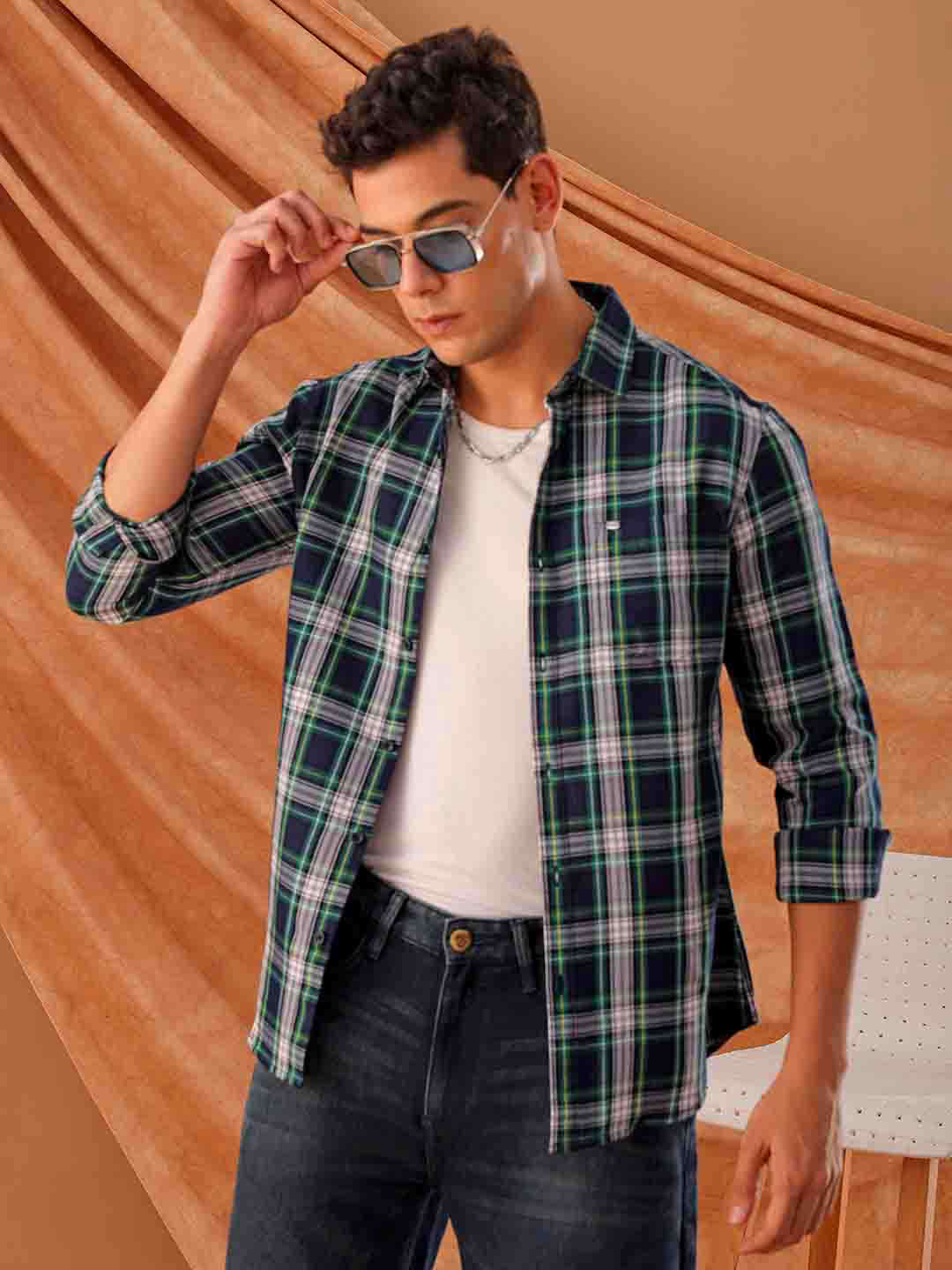 Shop Men's Checked Slim Fit Shirt Online.