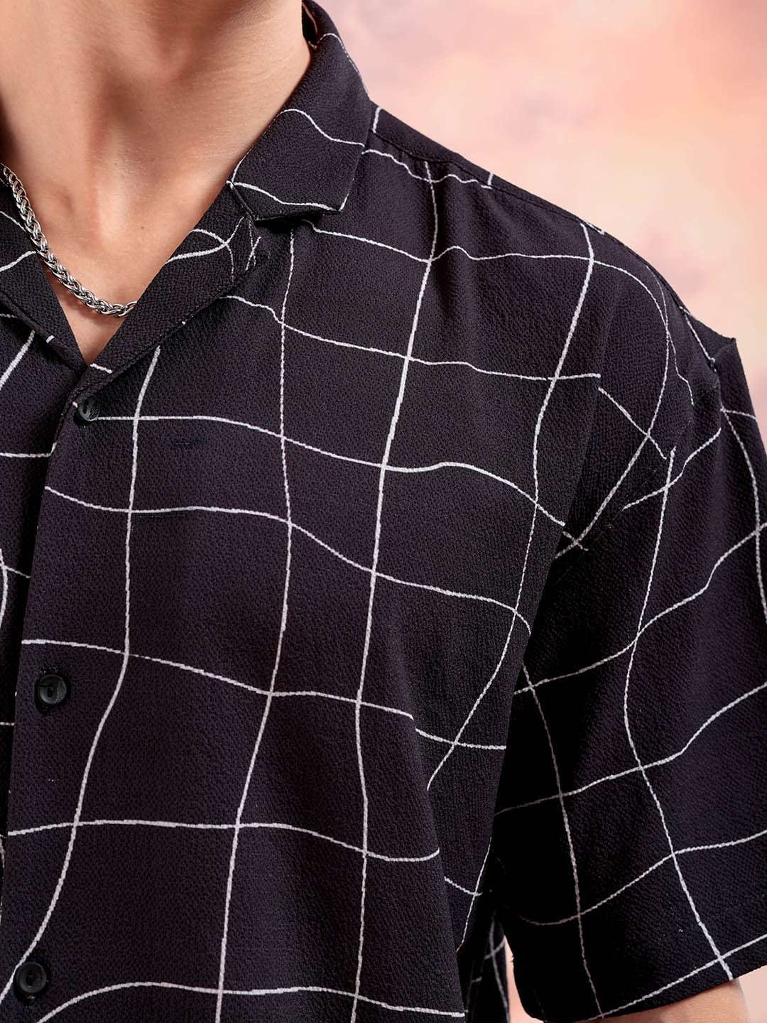 Shop Men Distorted Checked Relaxed Fit Shirt Online.