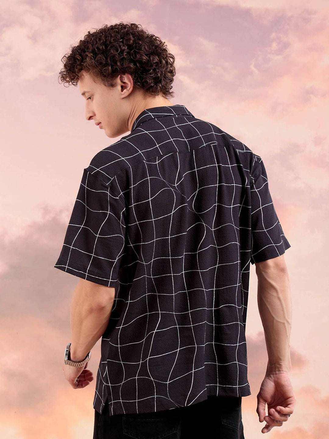 Shop Men Distorted Checked Relaxed Fit Shirt Online.