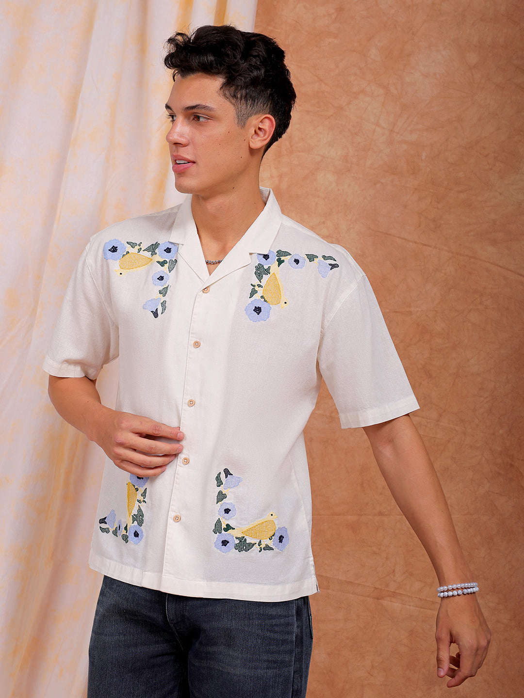 Shop Men Embroidered Relaxed Fit Resort Wear Shirt Online.