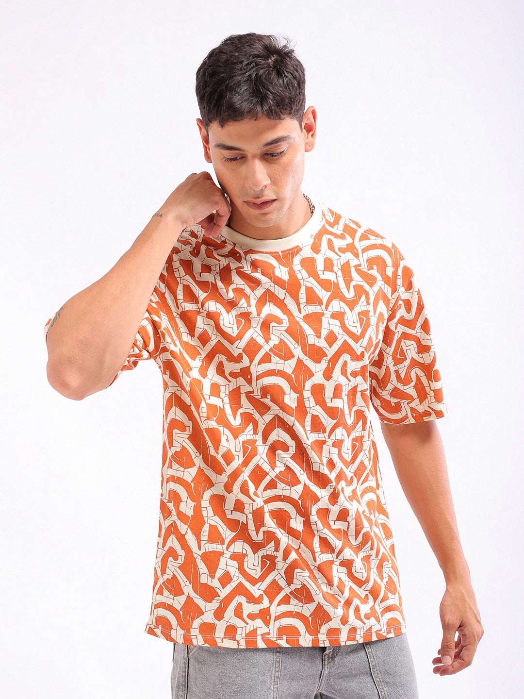 Shop Men Printed Oversized Fit T-Shirt Online.