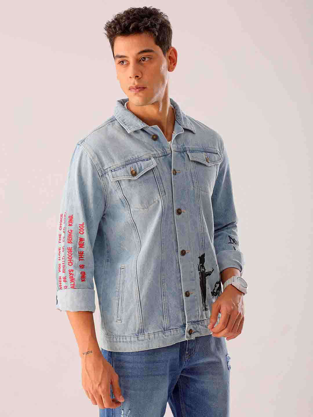 Shop Men Blue Regular Fit Placement Printed Denim Jacket Online.