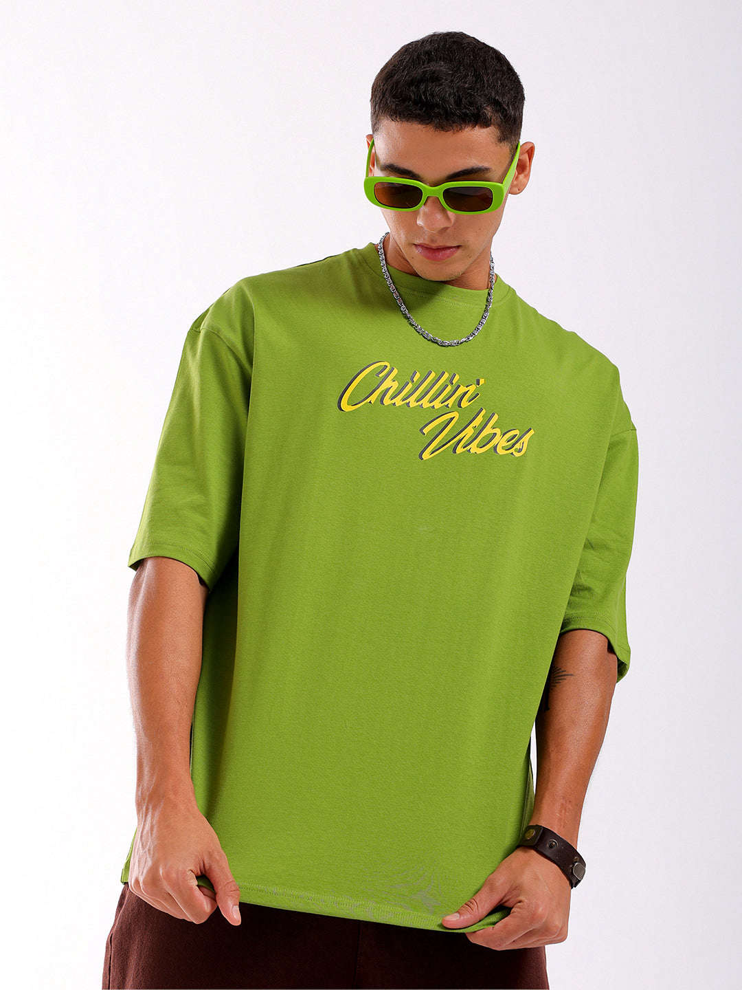 Shop Men Green Oversized Fit Back Printed T-Shirt Online.